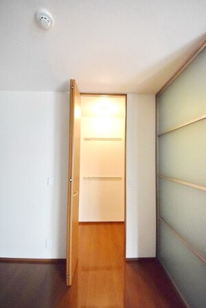 サンク モンタニア B棟の物件内観写真